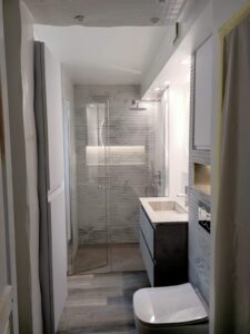 Rénovation complète d'une salle de douche / WC